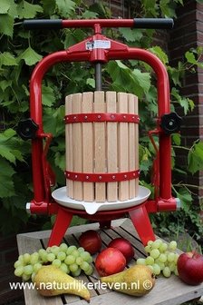 Fruitpers/wijnpers 18 liter (kantelpers)