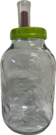 Glass barrel with a capacity of 5 litres, with lid and fermentation lock.